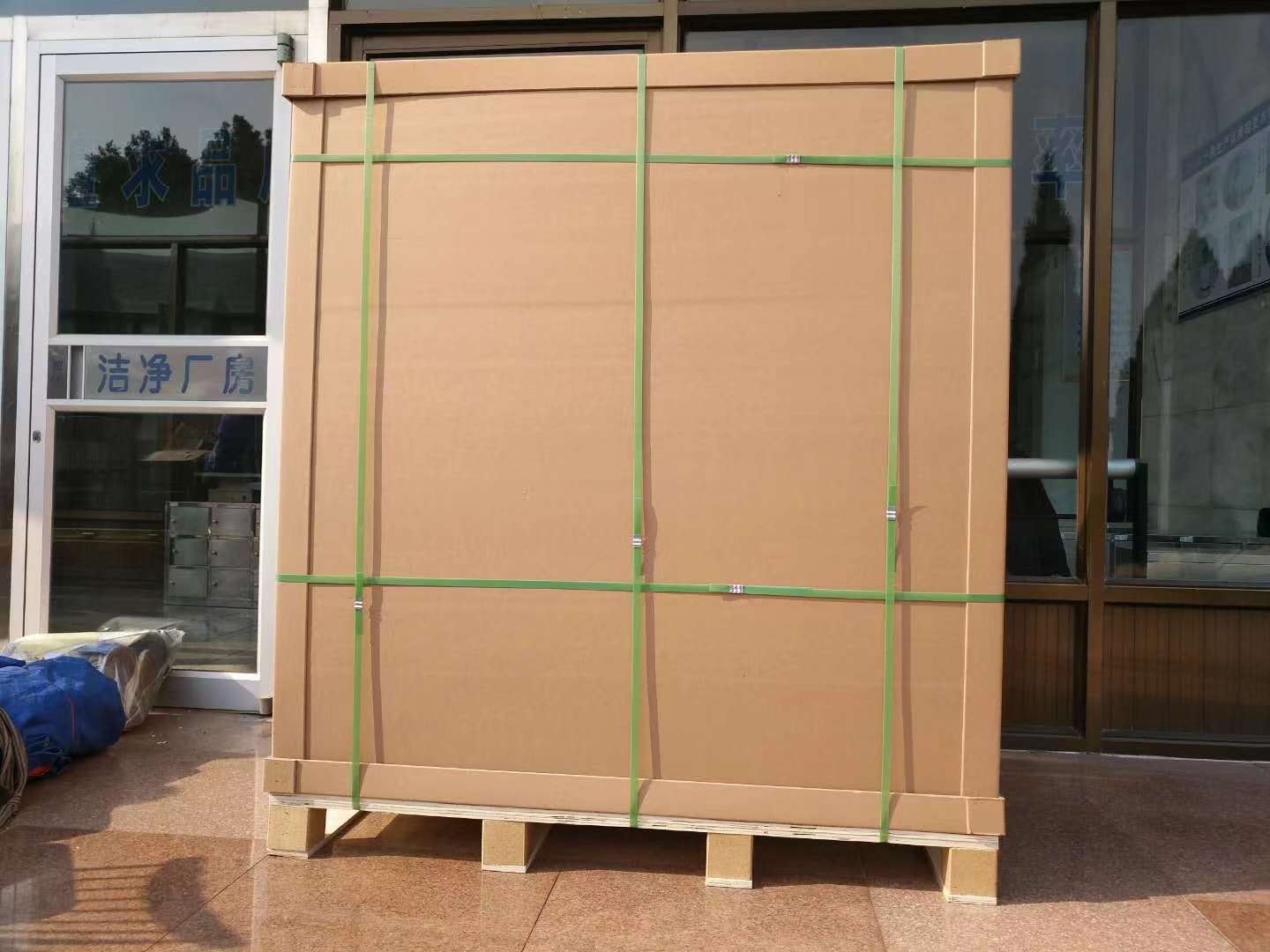 如何處理紙箱制作中的靜電？